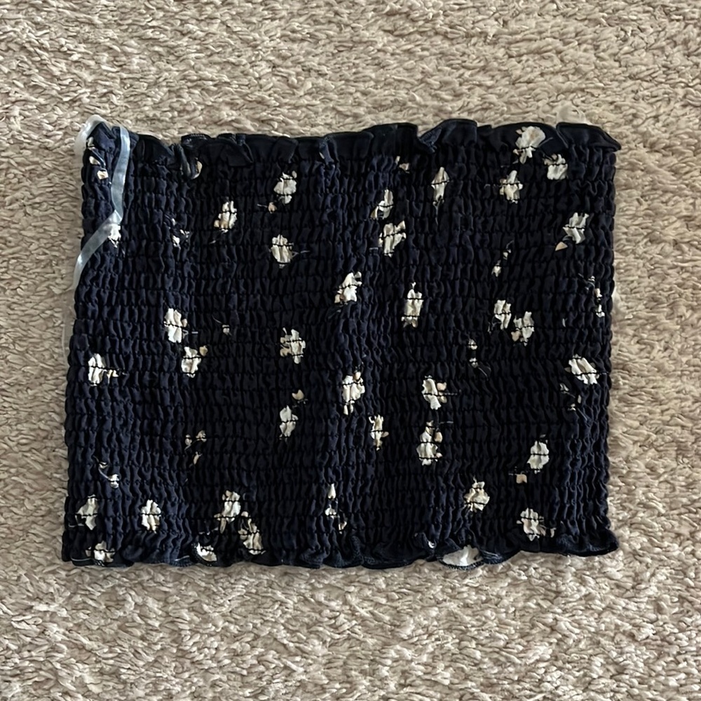 Cropped tube top